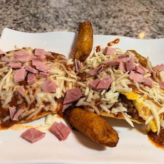 Huevos motuleños